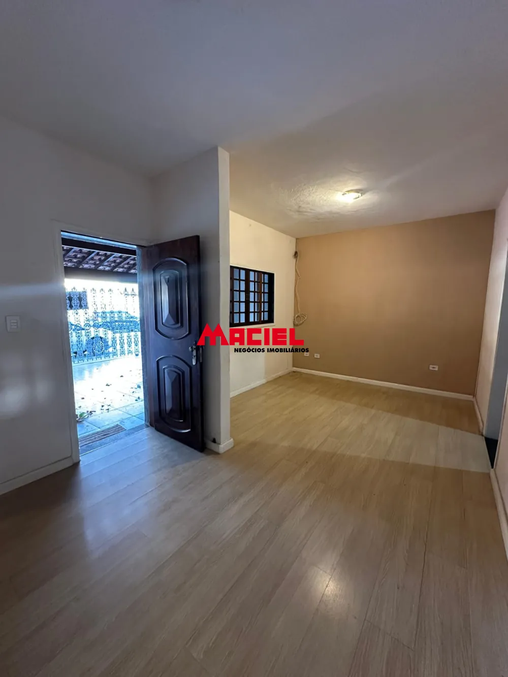 Comprar Casa / Padr&atilde;o em S&atilde;o Jos&eacute; dos Campos R$ 490.000,00 - Foto 3