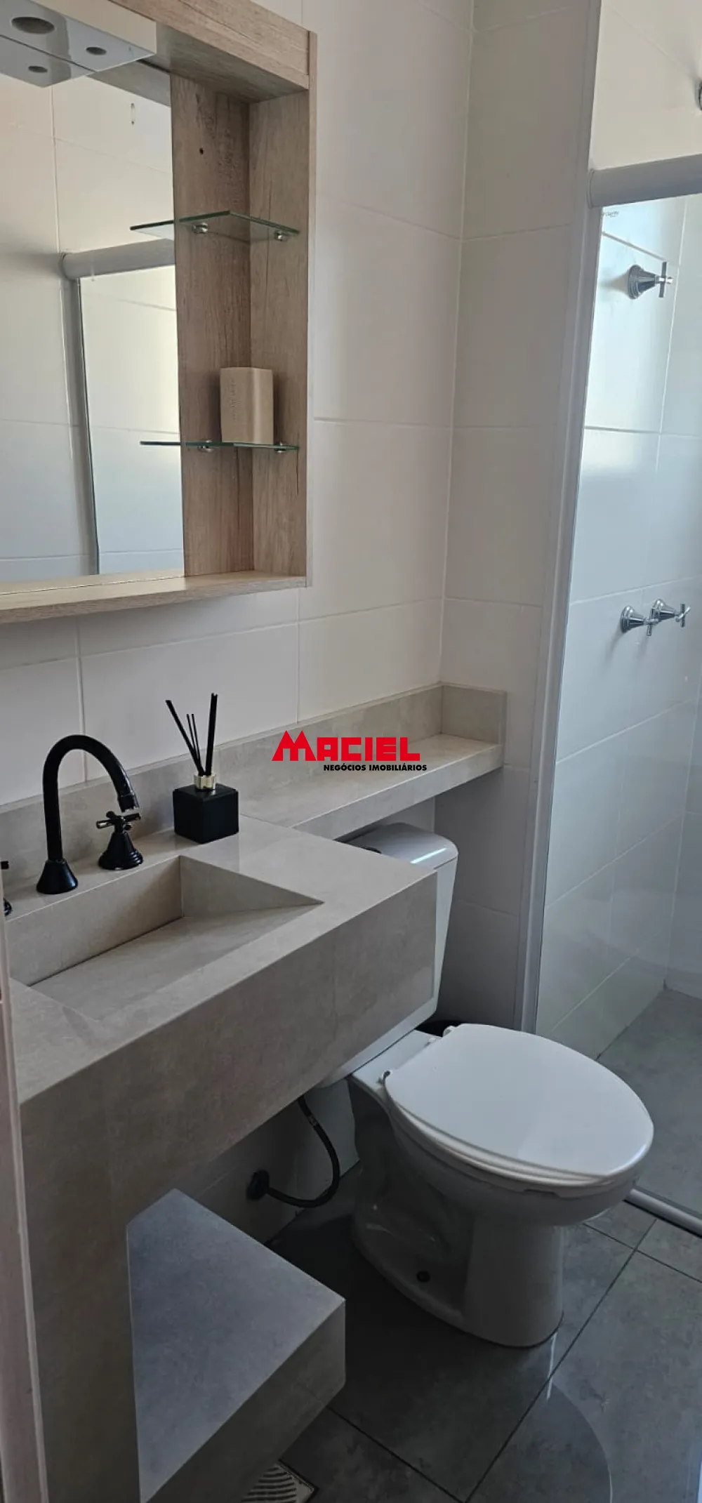 Alugar Apartamento / Padr&atilde;o em Jacare&iacute; R$ 3.200,00 - Foto 12