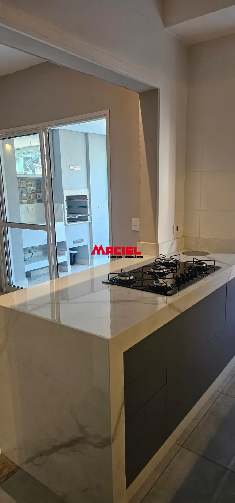 Alugar Apartamento / Padr&atilde;o em Jacare&iacute; R$ 3.200,00 - Foto 17