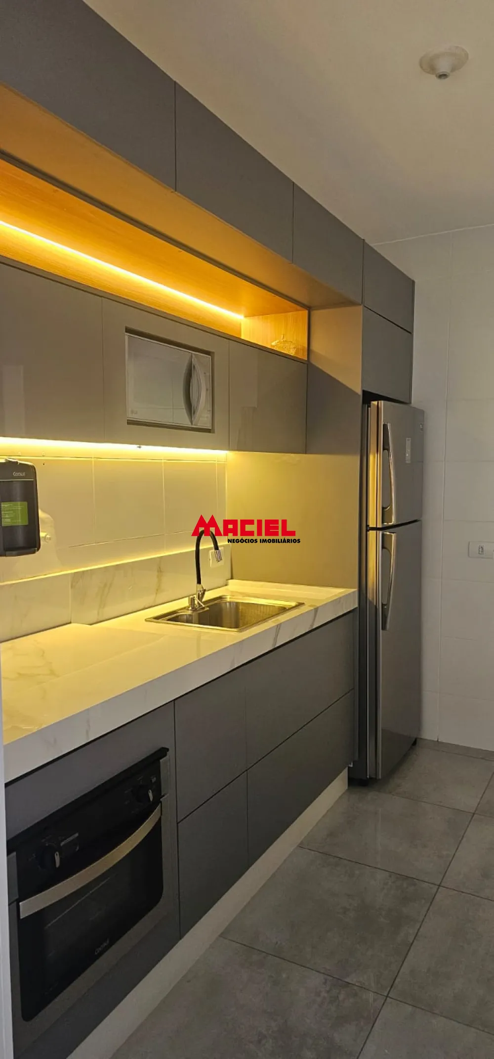 Alugar Apartamento / Padr&atilde;o em Jacare&iacute; R$ 3.200,00 - Foto 20