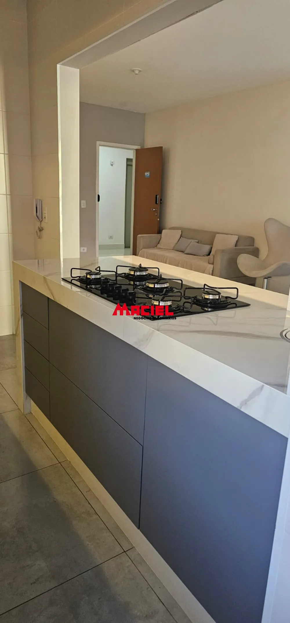 Alugar Apartamento / Padr&atilde;o em Jacare&iacute; R$ 3.200,00 - Foto 21