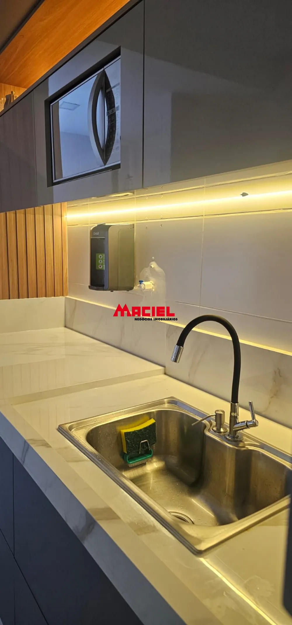 Alugar Apartamento / Padr&atilde;o em Jacare&iacute; R$ 3.200,00 - Foto 23