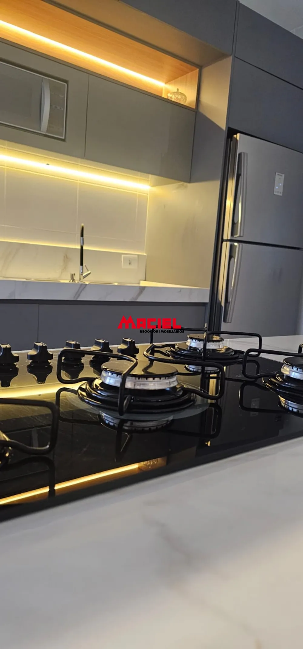 Alugar Apartamento / Padr&atilde;o em Jacare&iacute; R$ 3.200,00 - Foto 25