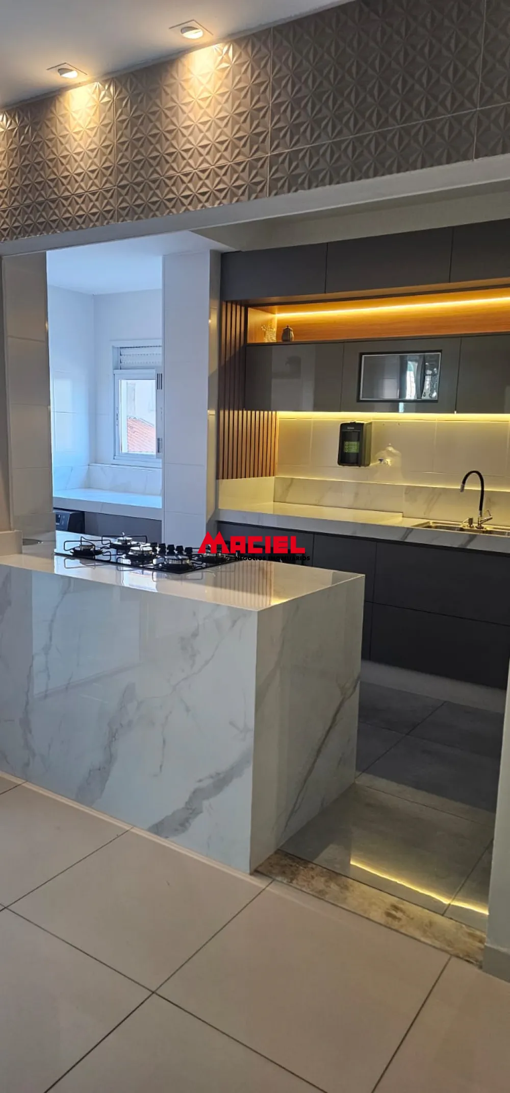 Alugar Apartamento / Padr&atilde;o em Jacare&iacute; R$ 3.200,00 - Foto 27