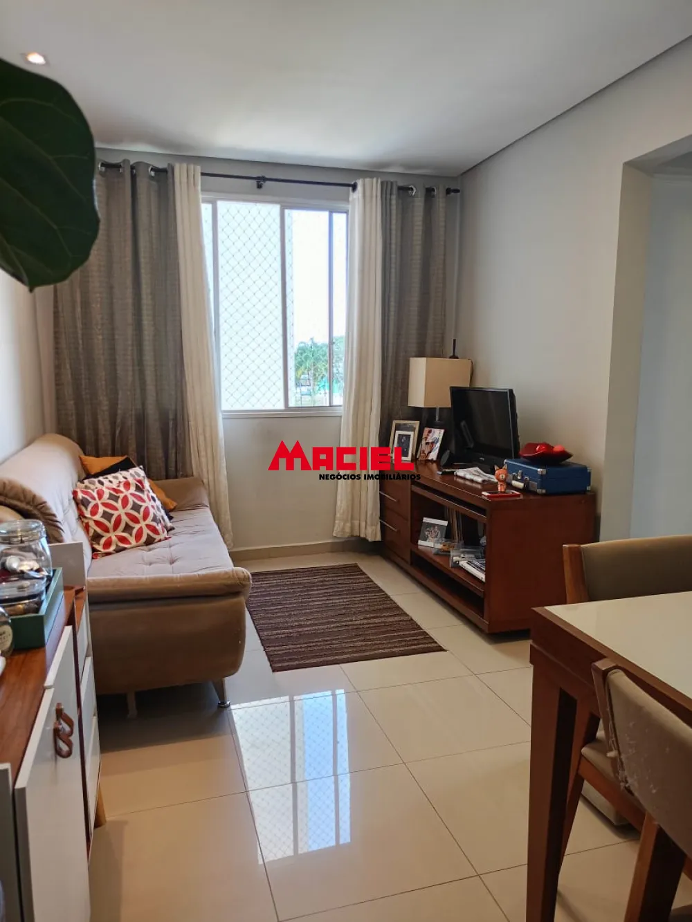 Comprar Apartamento / Padr&atilde;o em S&atilde;o Jos&eacute; dos Campos R$ 330.000,00 - Foto 1
