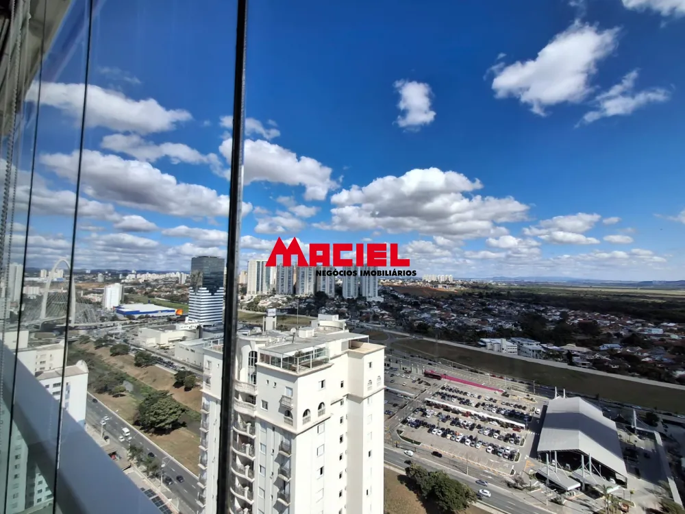 Alugar Apartamento / Padr&atilde;o em S&atilde;o Jos&eacute; dos Campos R$ 4.000,00 - Foto 1