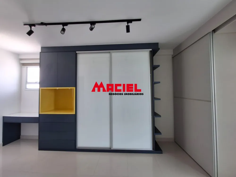 Alugar Apartamento / Padr&atilde;o em S&atilde;o Jos&eacute; dos Campos R$ 4.000,00 - Foto 11