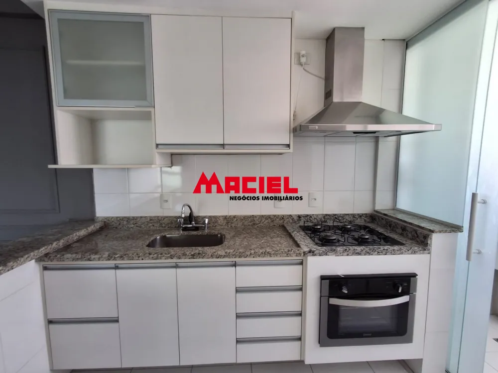 Alugar Apartamento / Padr&atilde;o em S&atilde;o Jos&eacute; dos Campos R$ 4.000,00 - Foto 12