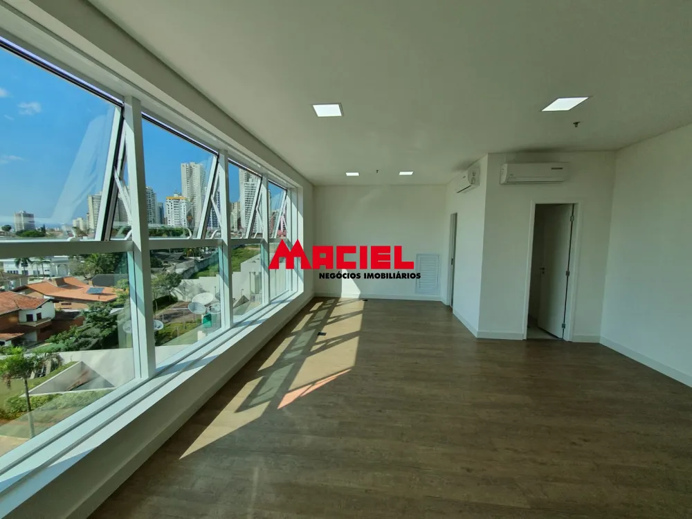 Comprar Comercial / Sala em Edif&iacute;cio/Condom&iacute;nio em S&atilde;o Jos&eacute; dos Campos R$ 450.000,00 - Foto 2