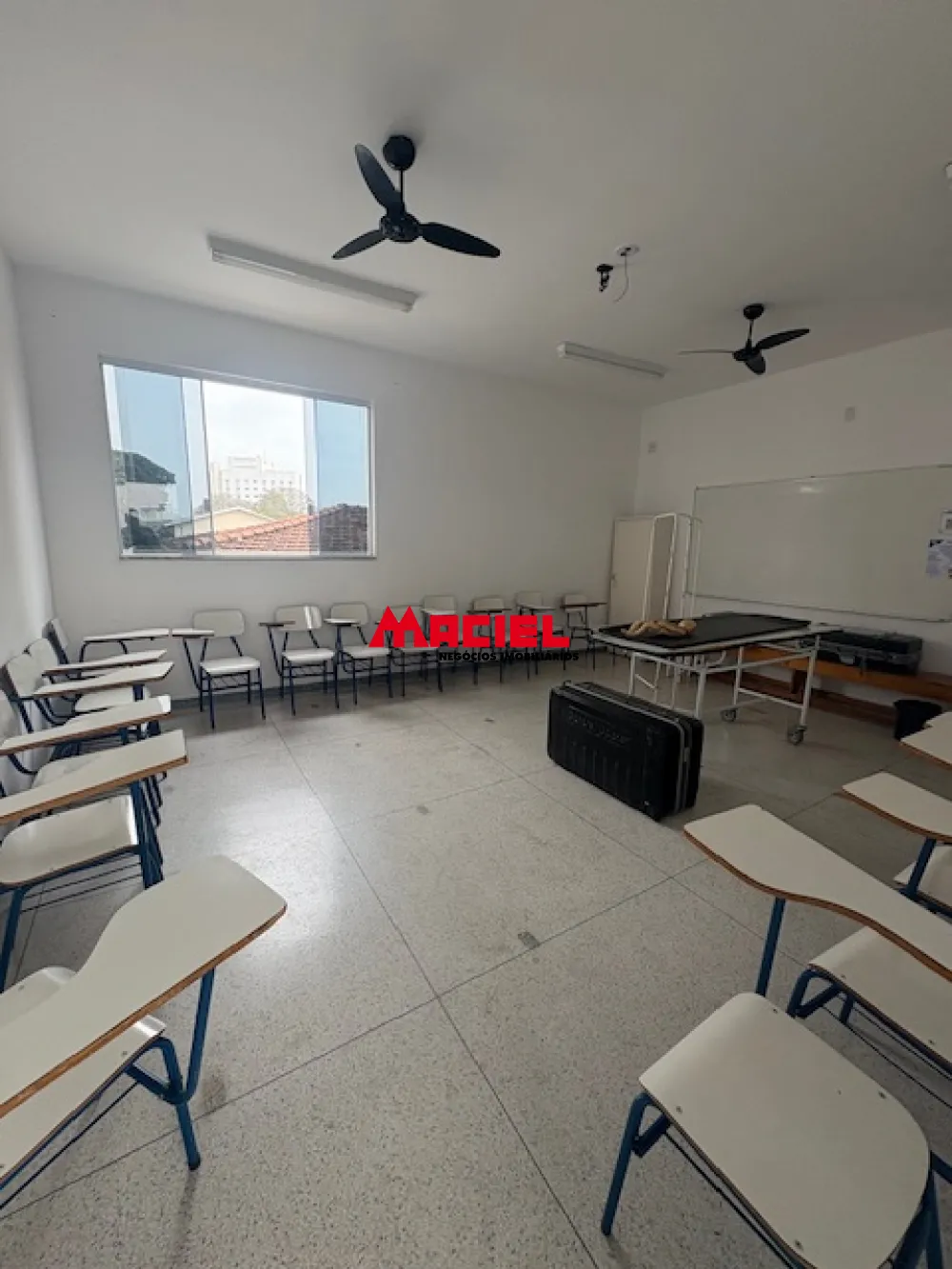 Comprar Comercial / Pr&eacute;dio em S&atilde;o Jos&eacute; dos Campos R$ 3.600.000,00 - Foto 17