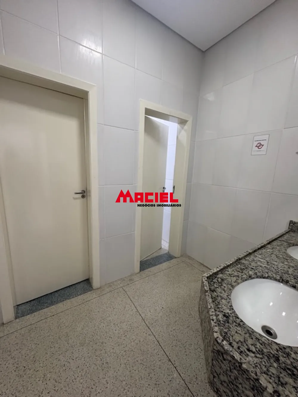 Comprar Comercial / Pr&eacute;dio em S&atilde;o Jos&eacute; dos Campos R$ 3.600.000,00 - Foto 26