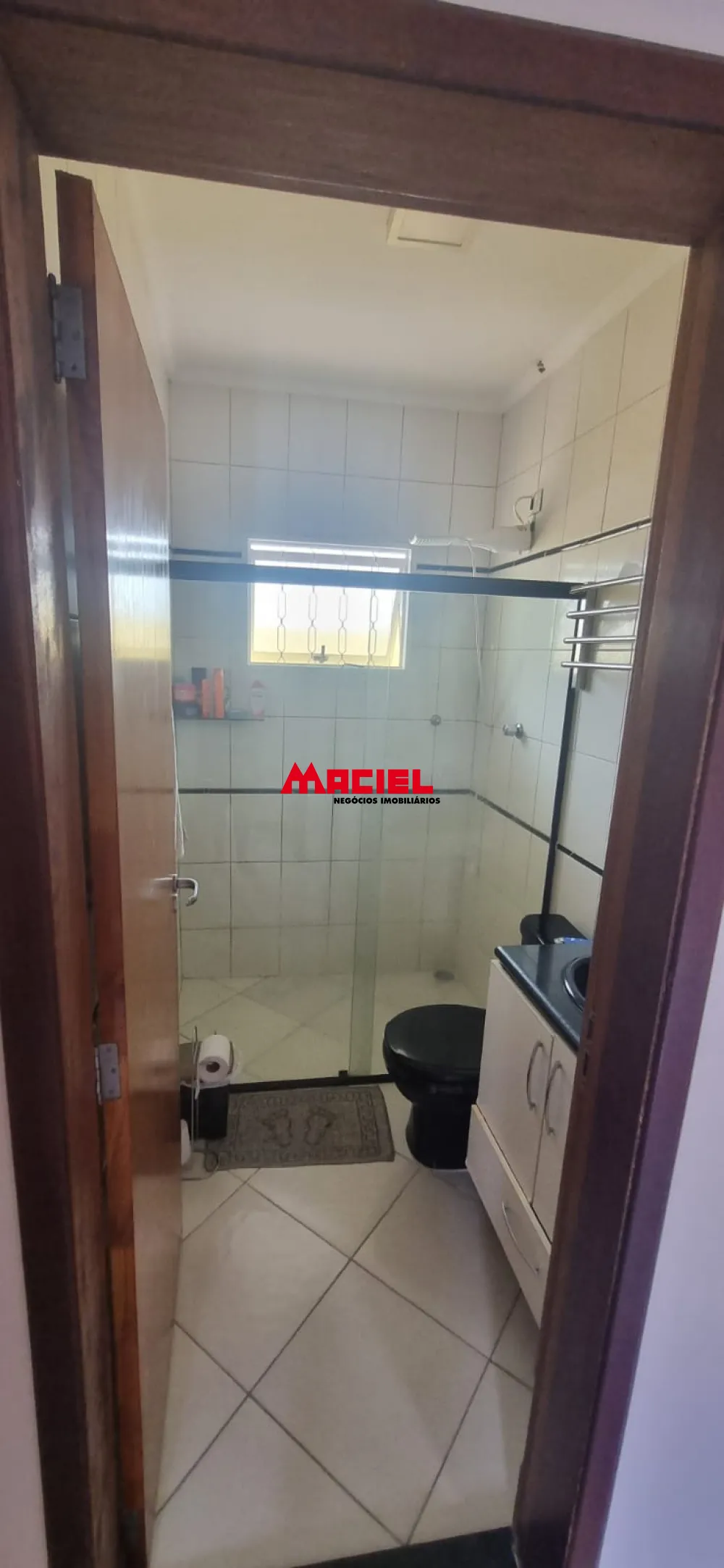 Comprar Casa / Padr&atilde;o em S&atilde;o Jos&eacute; dos Campos R$ 850.000,00 - Foto 17