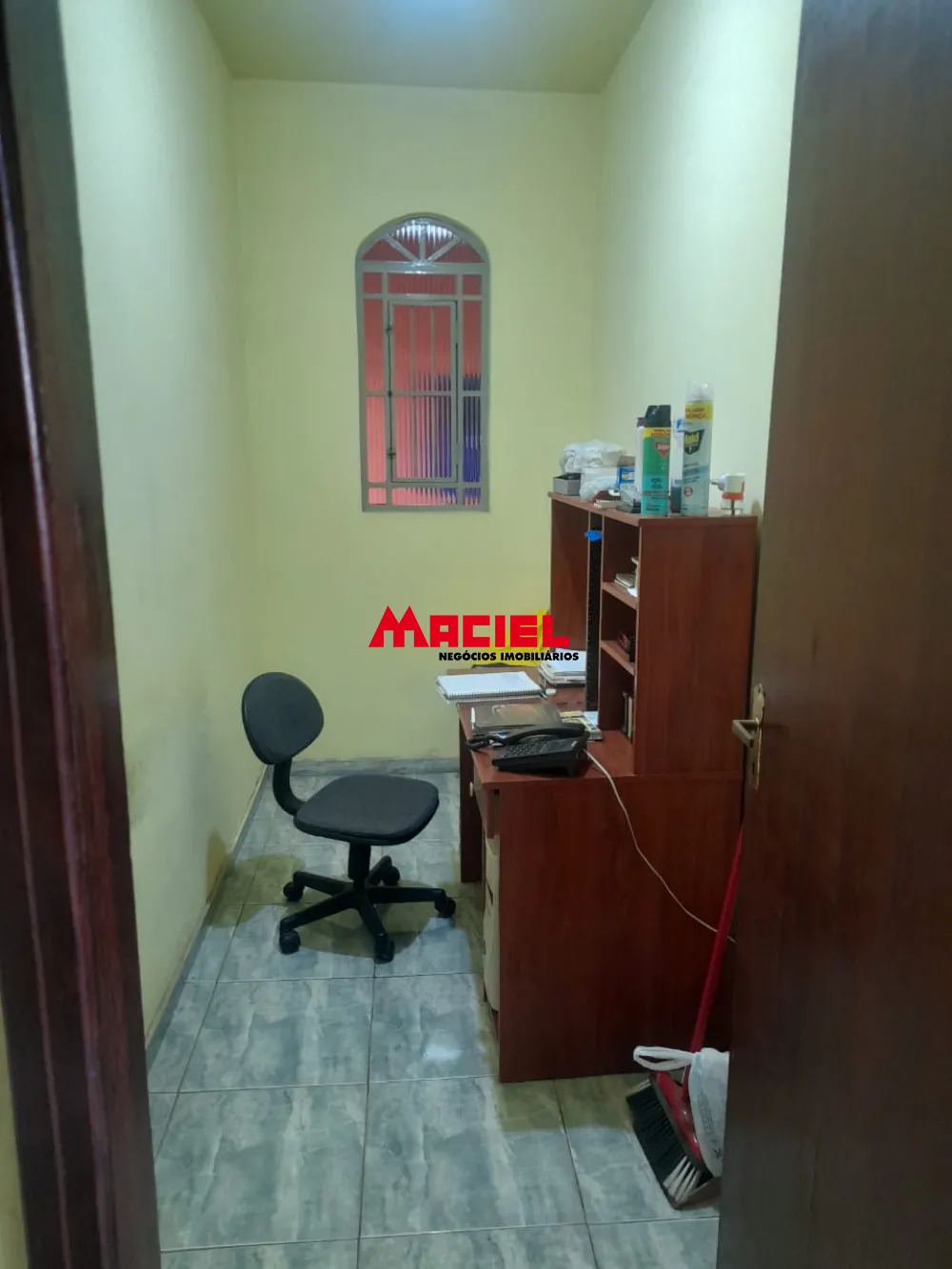 Comprar Casa / Padr&atilde;o em S&atilde;o Jos&eacute; dos Campos R$ 400.000,00 - Foto 4