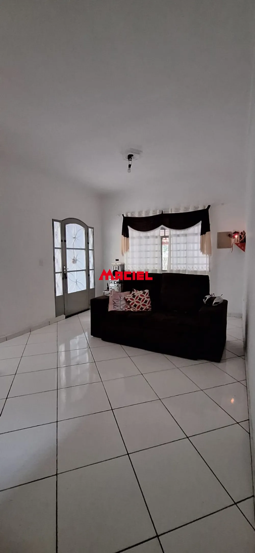 Comprar Casa / Sobrado em S&atilde;o Jos&eacute; dos Campos R$ 426.000,00 - Foto 4