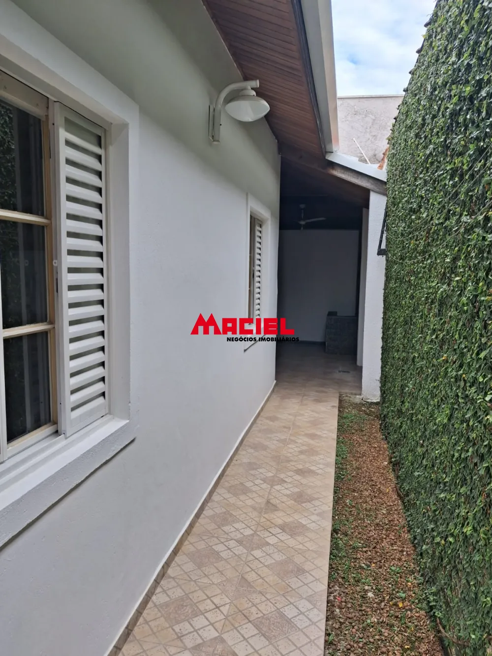 Comprar Casa / Padr&atilde;o em Taubat&eacute; R$ 350.000,00 - Foto 18