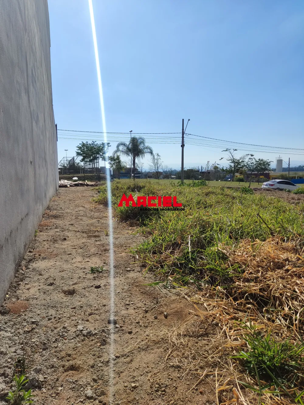 Comprar Terreno / Padr&atilde;o em S&atilde;o Jos&eacute; dos Campos R$ 200.000,00 - Foto 1