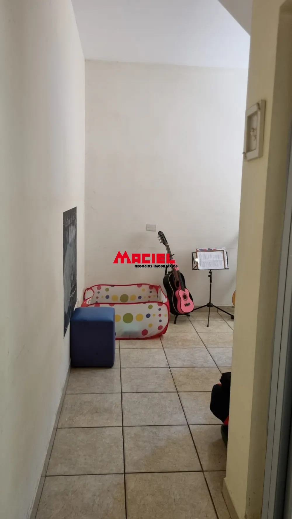 Comprar Casa / Sobrado em S&atilde;o Jos&eacute; dos Campos R$ 640.000,00 - Foto 3