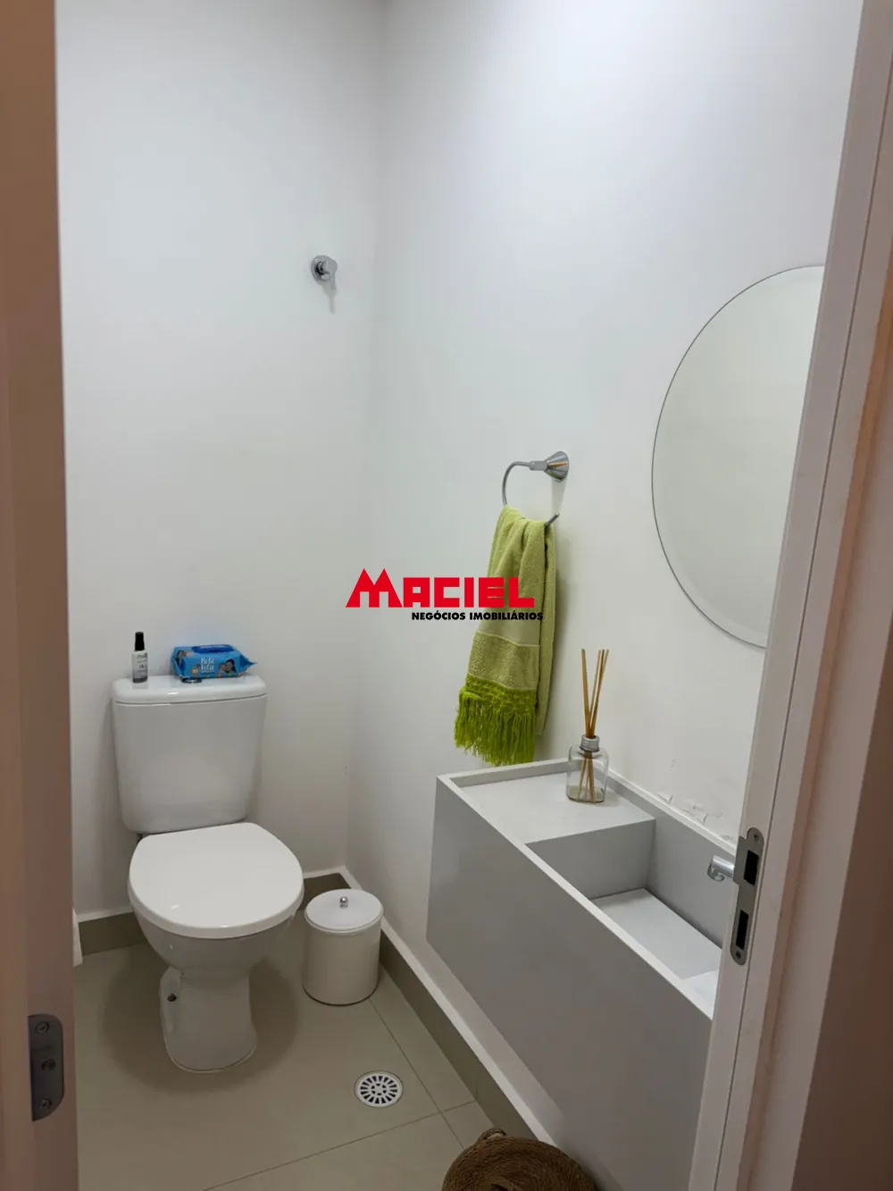Comprar Apartamento / Padr&atilde;o em Jacare&iacute; R$ 890.000,00 - Foto 17