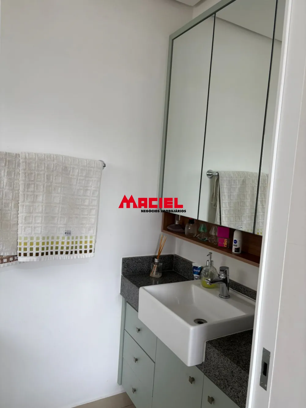 Comprar Apartamento / Padr&atilde;o em Jacare&iacute; R$ 890.000,00 - Foto 25