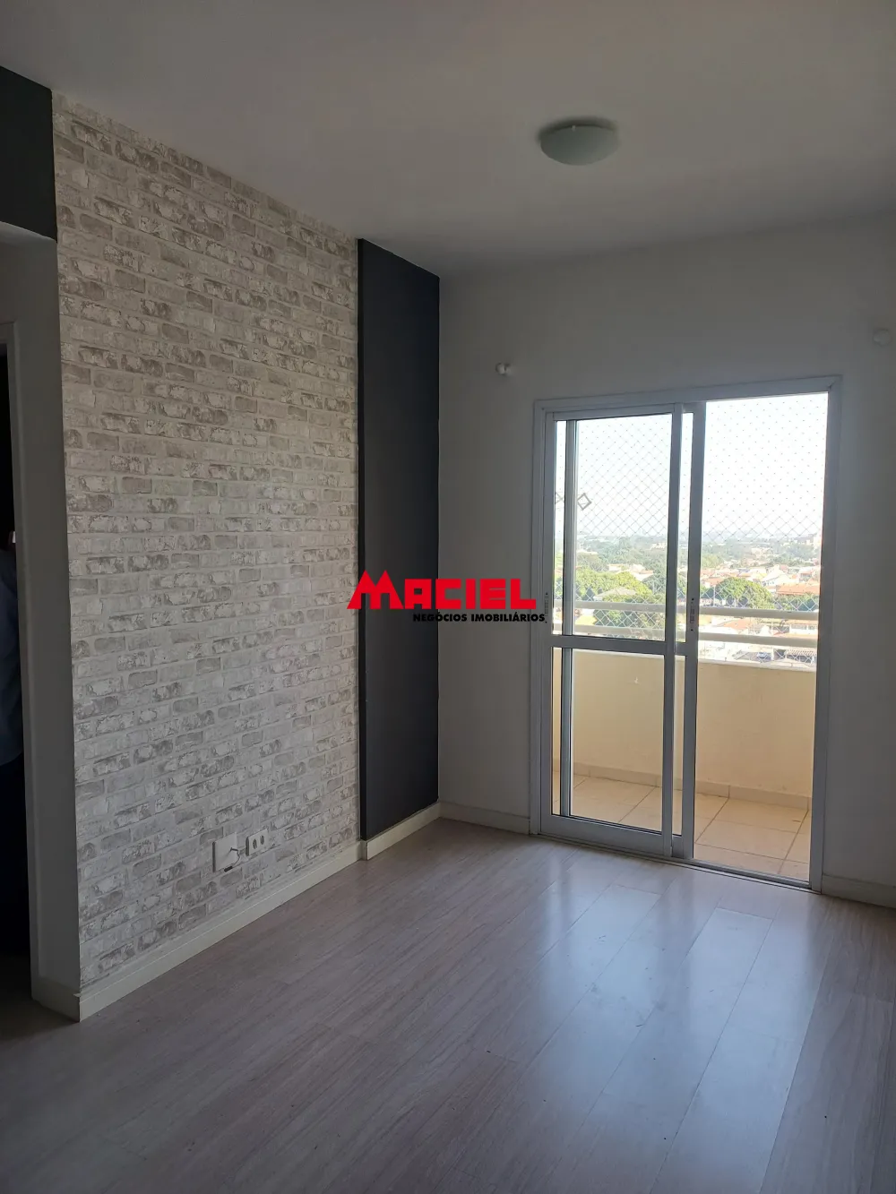 Comprar Apartamento / Padr&atilde;o em S&atilde;o Jos&eacute; dos Campos R$ 355.000,00 - Foto 1