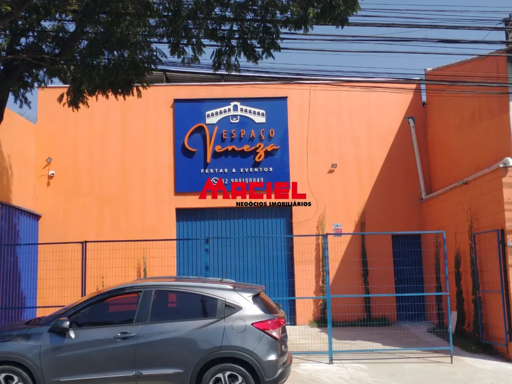 Alugar Comercial / Galp&atilde;o em S&atilde;o Jos&eacute; dos Campos R$ 8.000,00 - Foto 2