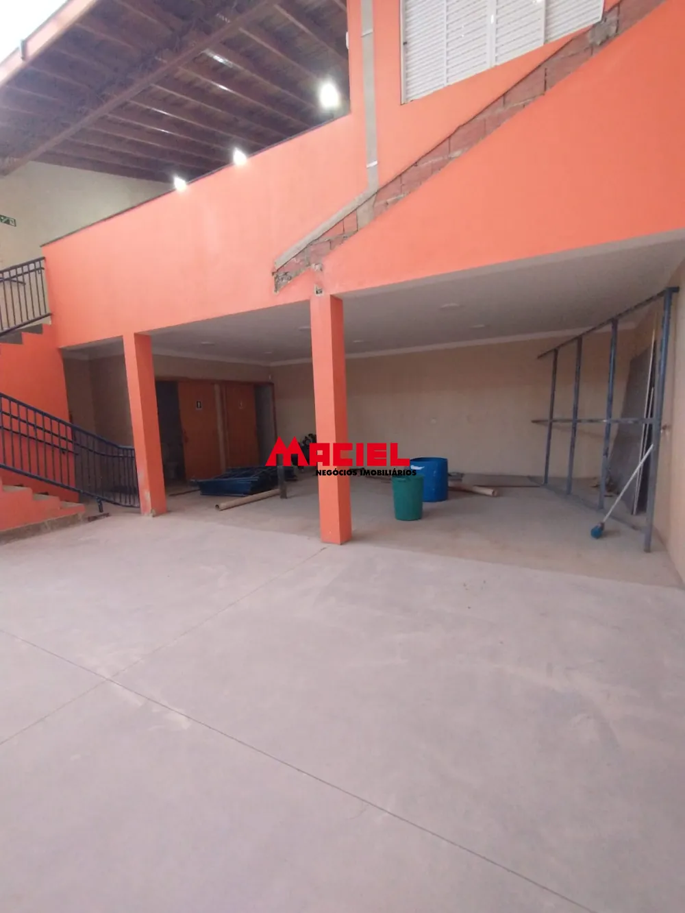 Alugar Comercial / Galp&atilde;o em S&atilde;o Jos&eacute; dos Campos R$ 8.000,00 - Foto 10