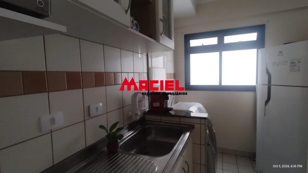 Alugar Apartamento / Mobiliado em S&atilde;o Jos&eacute; dos Campos R$ 3.900,00 - Foto 1