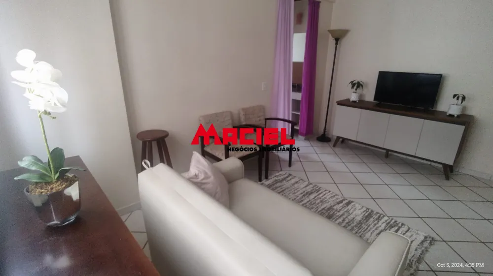 Alugar Apartamento / Mobiliado em S&atilde;o Jos&eacute; dos Campos R$ 3.900,00 - Foto 4