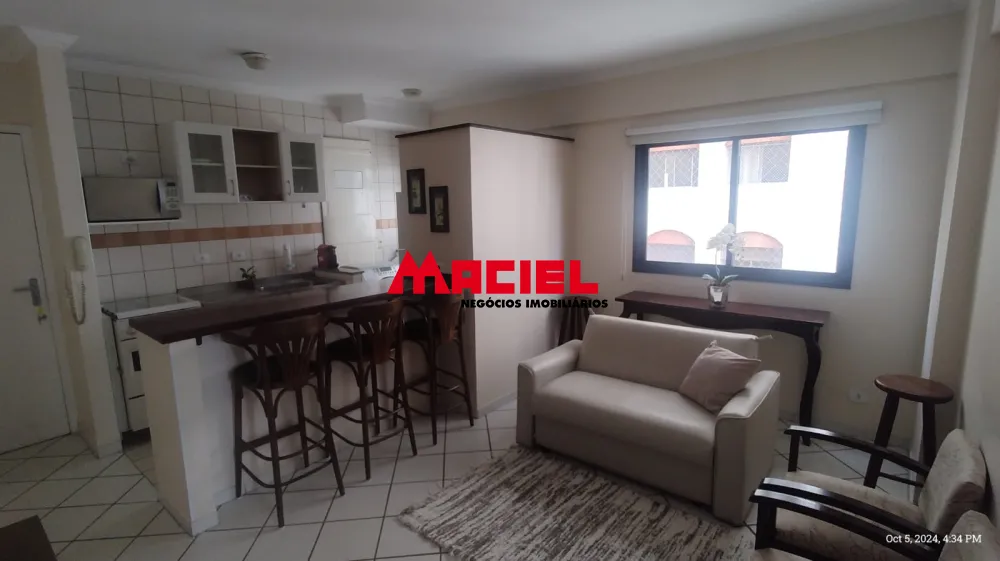 Alugar Apartamento / Mobiliado em S&atilde;o Jos&eacute; dos Campos R$ 3.900,00 - Foto 10