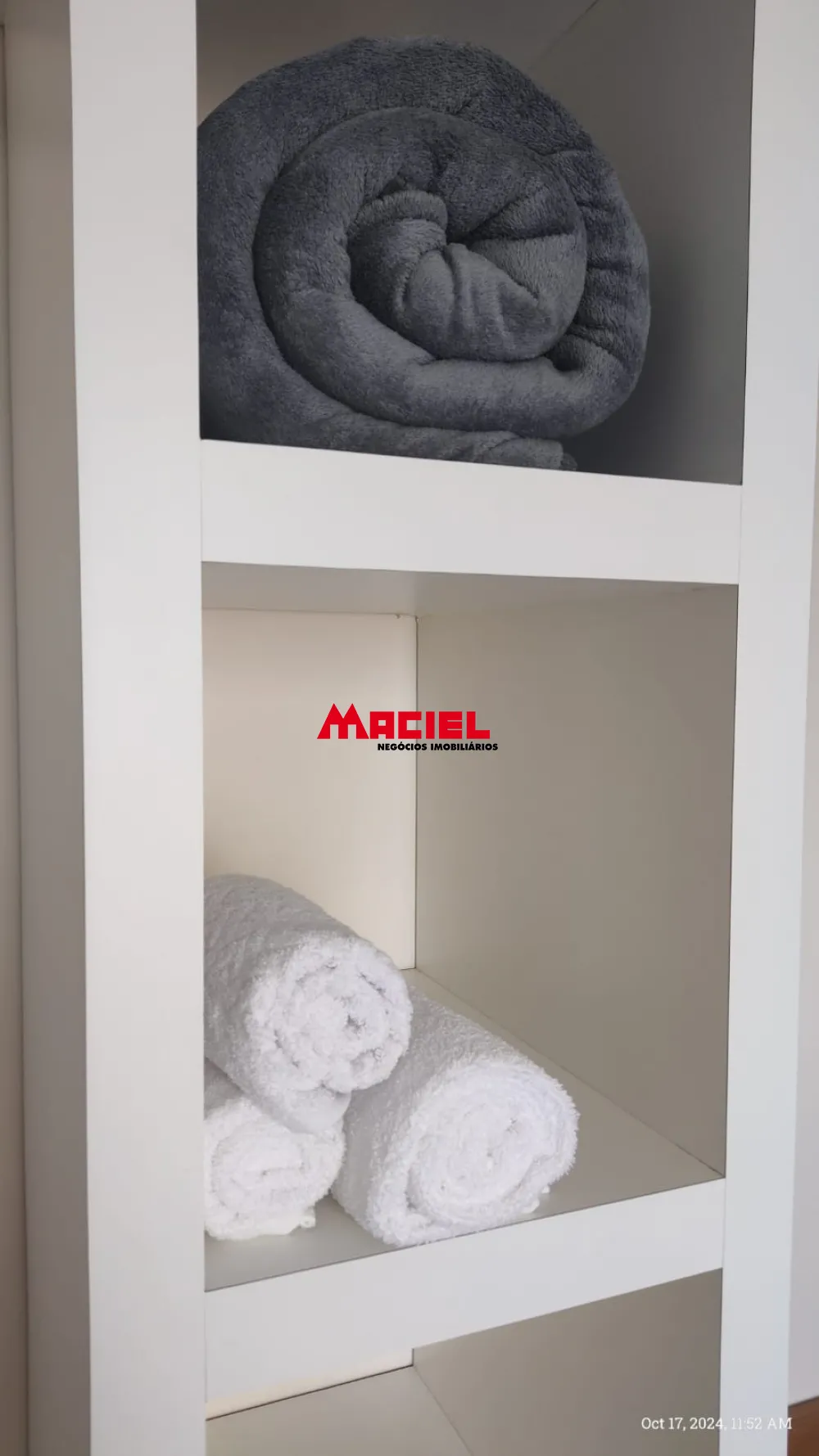 Alugar Apartamento / Mobiliado em S&atilde;o Jos&eacute; dos Campos R$ 3.900,00 - Foto 14