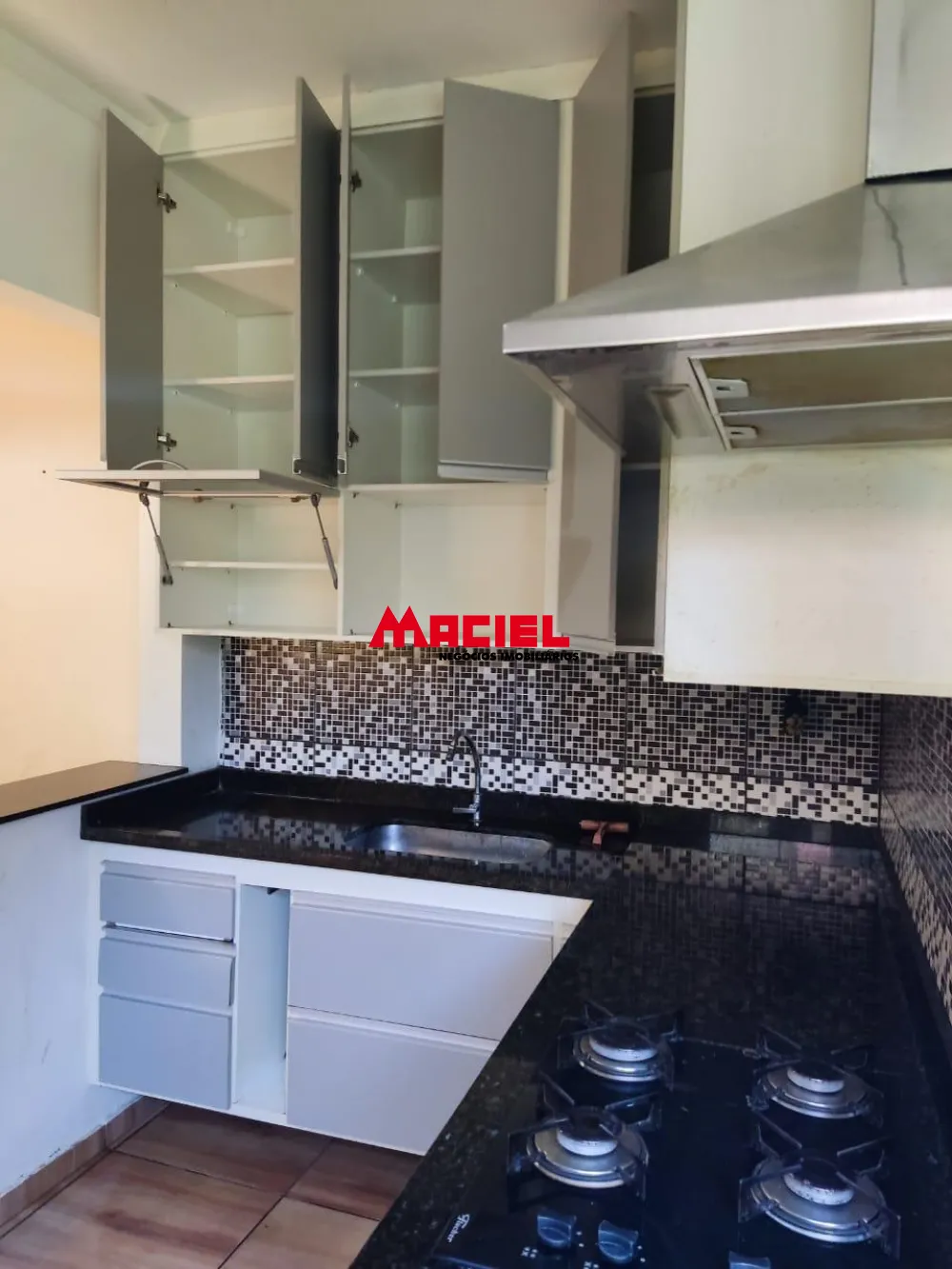 Comprar Casa / Sobrado em S&atilde;o Jos&eacute; dos Campos R$ 440.000,00 - Foto 1
