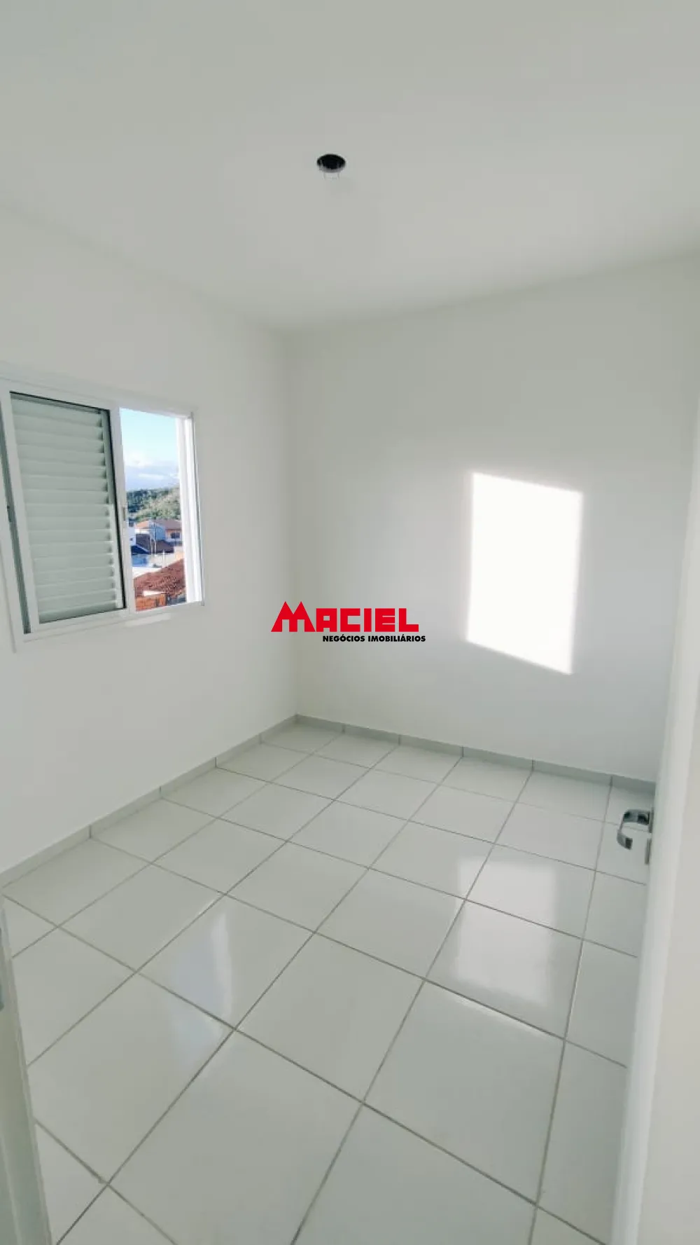 Alugar Apartamento / Padr&atilde;o em S&atilde;o Jos&eacute; dos Campos R$ 1.600,00 - Foto 6