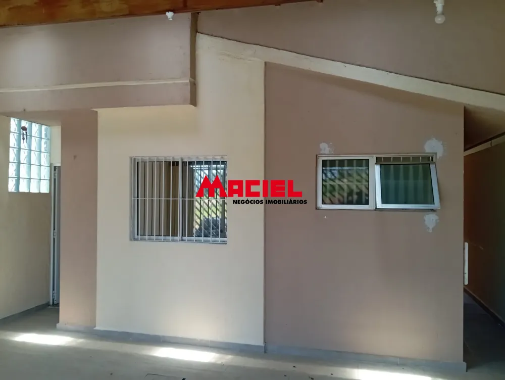 Comprar Casa / Padr&atilde;o em S&atilde;o Jos&eacute; dos Campos R$ 370.000,00 - Foto 1