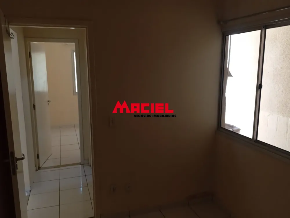 Comprar Casa / Padr&atilde;o em S&atilde;o Jos&eacute; dos Campos R$ 370.000,00 - Foto 2