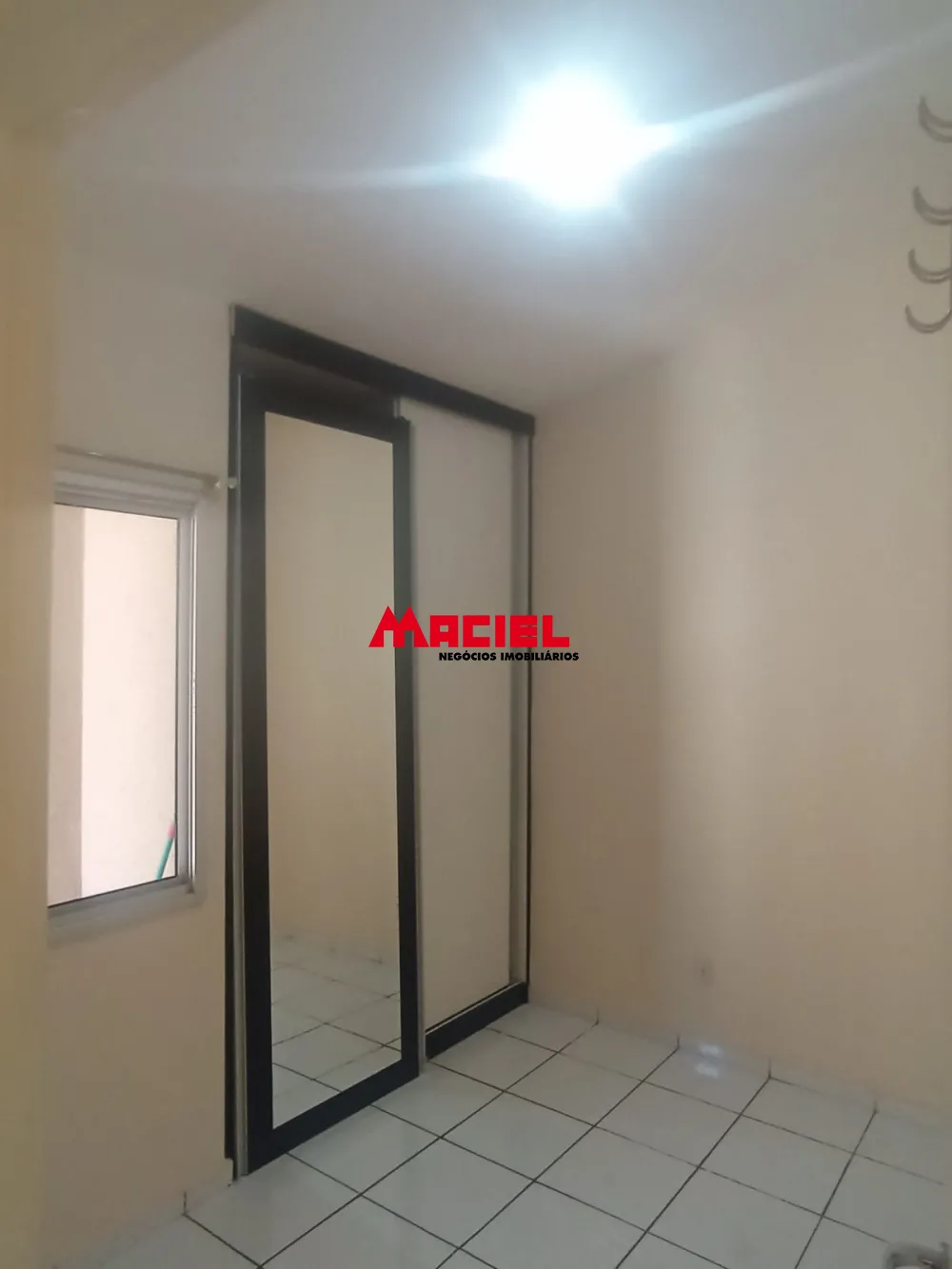 Comprar Casa / Padr&atilde;o em S&atilde;o Jos&eacute; dos Campos R$ 370.000,00 - Foto 6