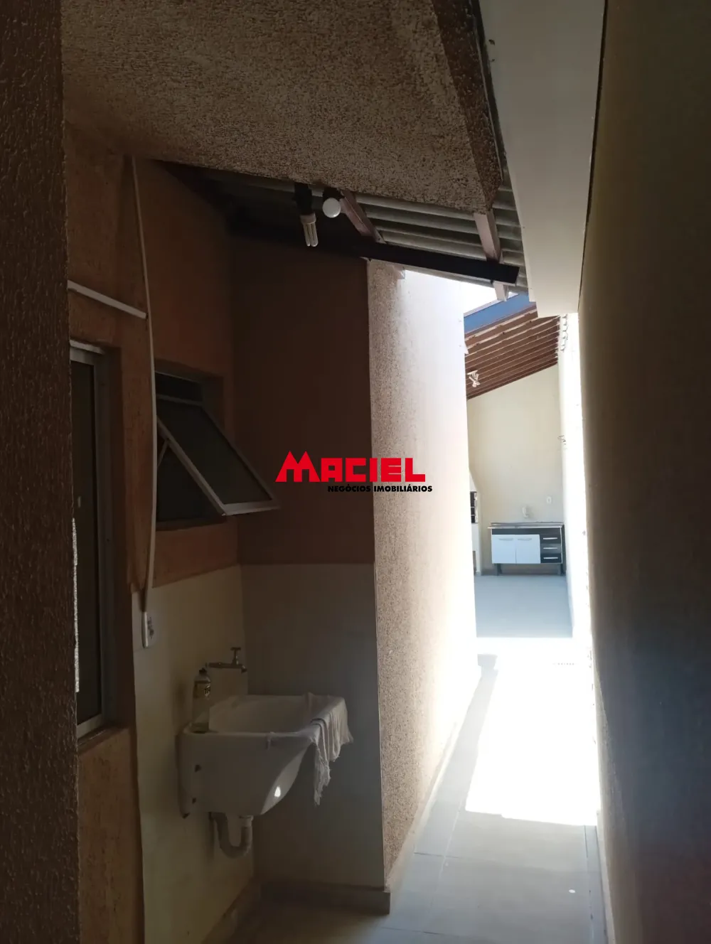 Comprar Casa / Padr&atilde;o em S&atilde;o Jos&eacute; dos Campos R$ 370.000,00 - Foto 9