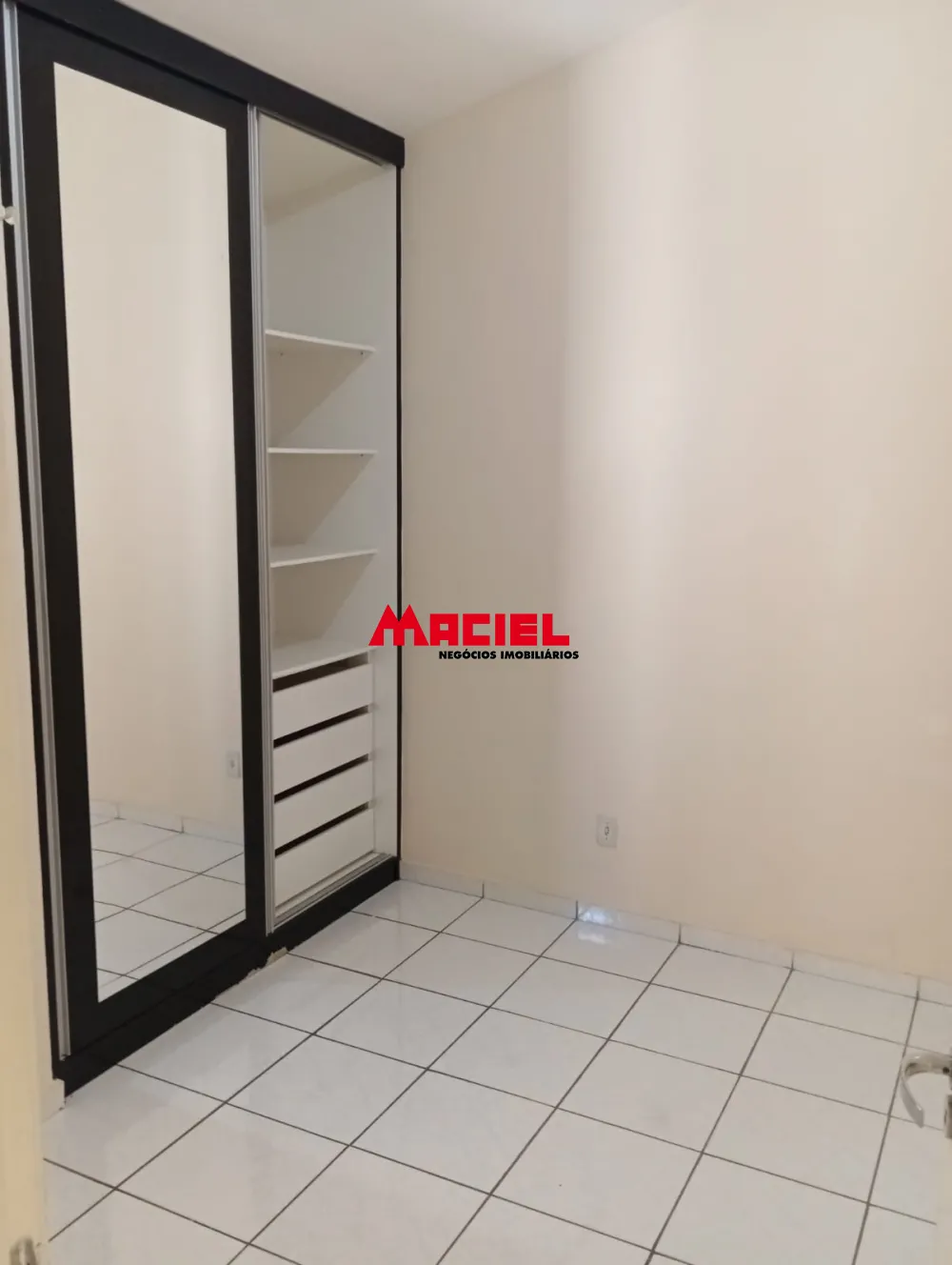 Comprar Casa / Padr&atilde;o em S&atilde;o Jos&eacute; dos Campos R$ 370.000,00 - Foto 25