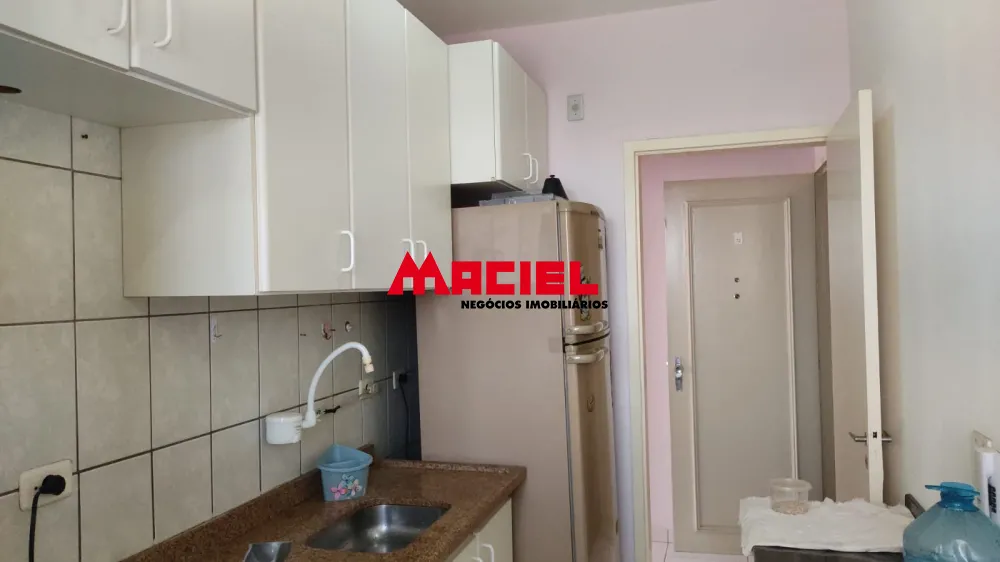 Alugar Apartamento / Padr&atilde;o em S&atilde;o Jos&eacute; dos Campos R$ 3.300,00 - Foto 8