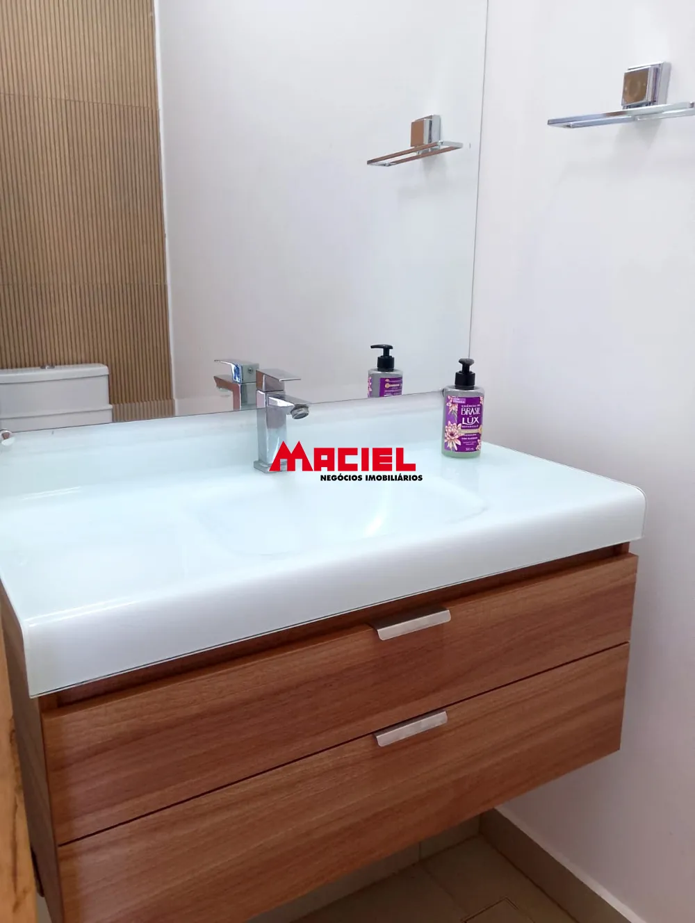 Comprar Casa / Condom&iacute;nio em Ca&ccedil;apava R$ 920.000,00 - Foto 8