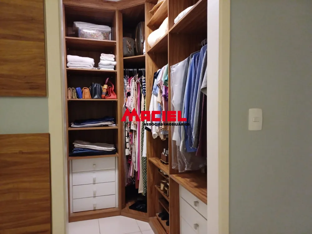 Comprar Casa / Condom&iacute;nio em Ca&ccedil;apava R$ 720.000,00 - Foto 17