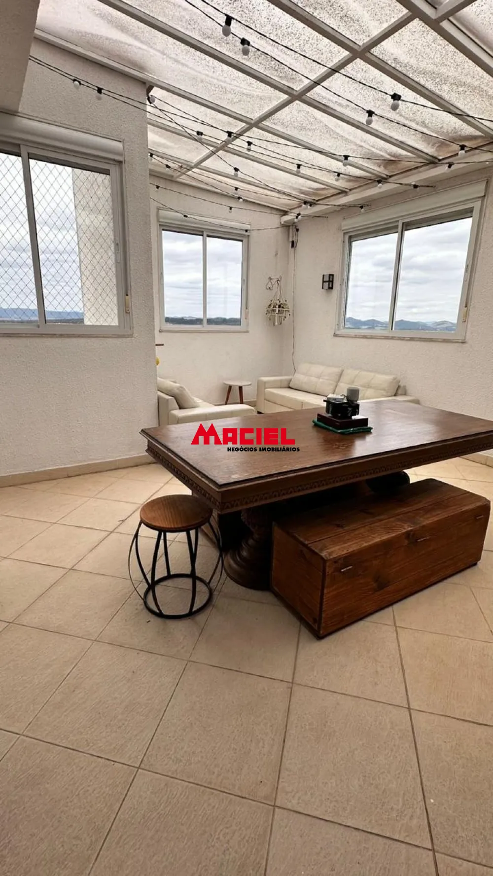 Alugar Apartamento / Cobertura em S&atilde;o Jos&eacute; dos Campos R$ 6.200,00 - Foto 12