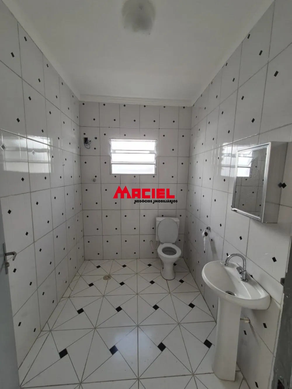 Comprar Casa / Padr&atilde;o em S&atilde;o Jos&eacute; dos Campos R$ 450.000,00 - Foto 19