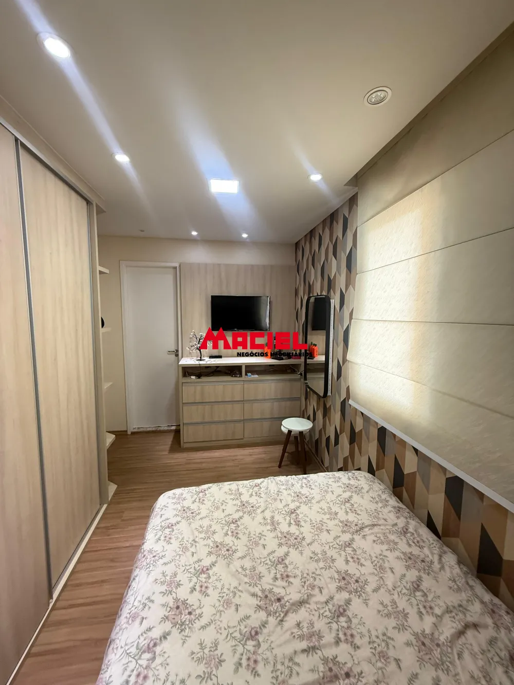 Comprar Apartamento / Padr&atilde;o em S&atilde;o Jos&eacute; dos Campos R$ 450.000,00 - Foto 5
