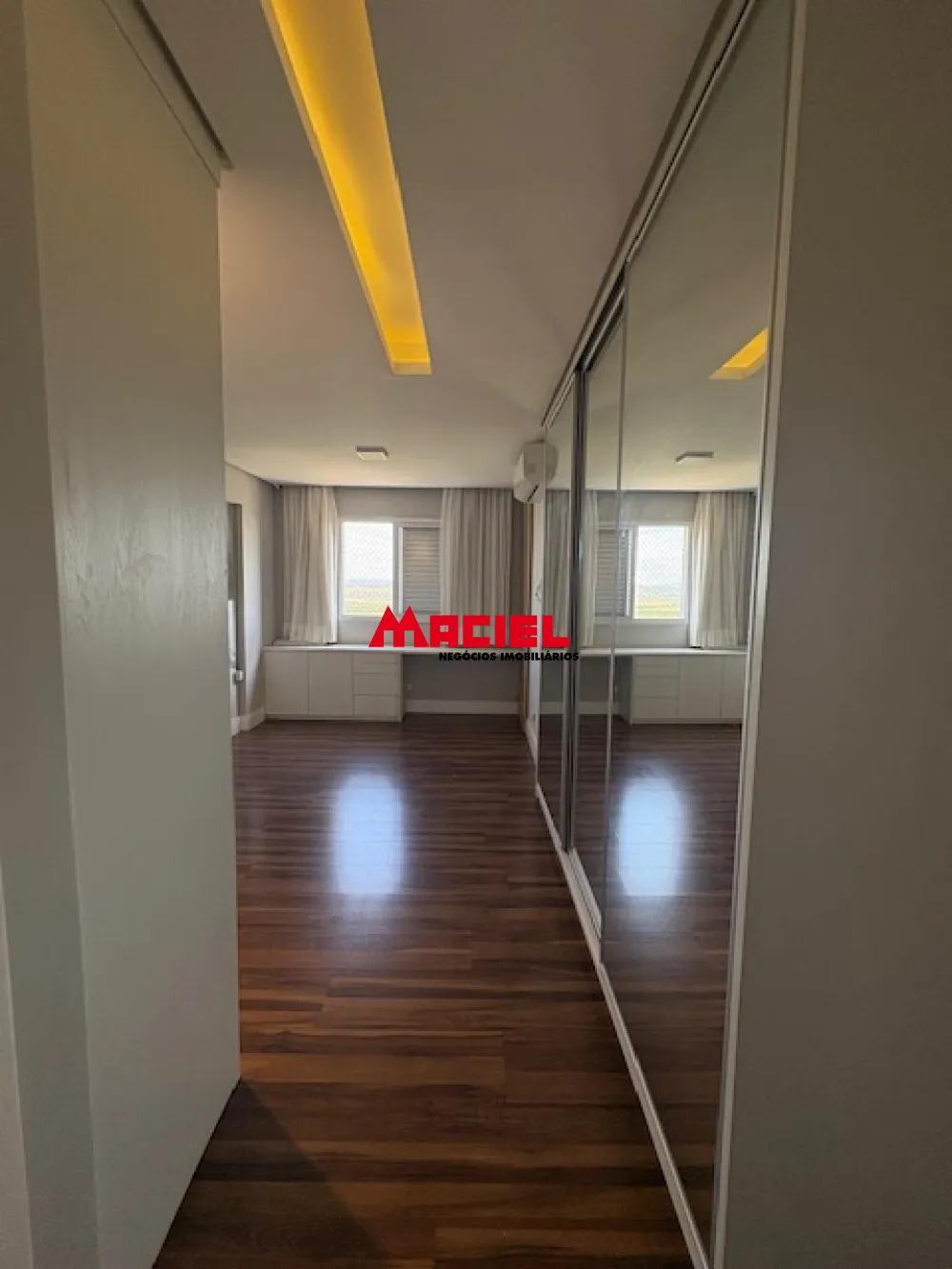 Comprar Apartamento / Padr&atilde;o em S&atilde;o Jos&eacute; dos Campos R$ 1.520.000,00 - Foto 21