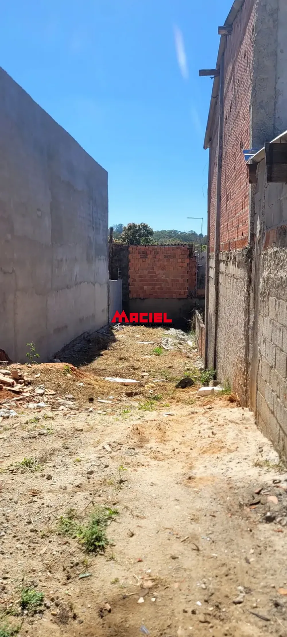 Comprar Terreno / Padr&atilde;o em S&atilde;o Jos&eacute; dos Campos R$ 105.000,00 - Foto 1