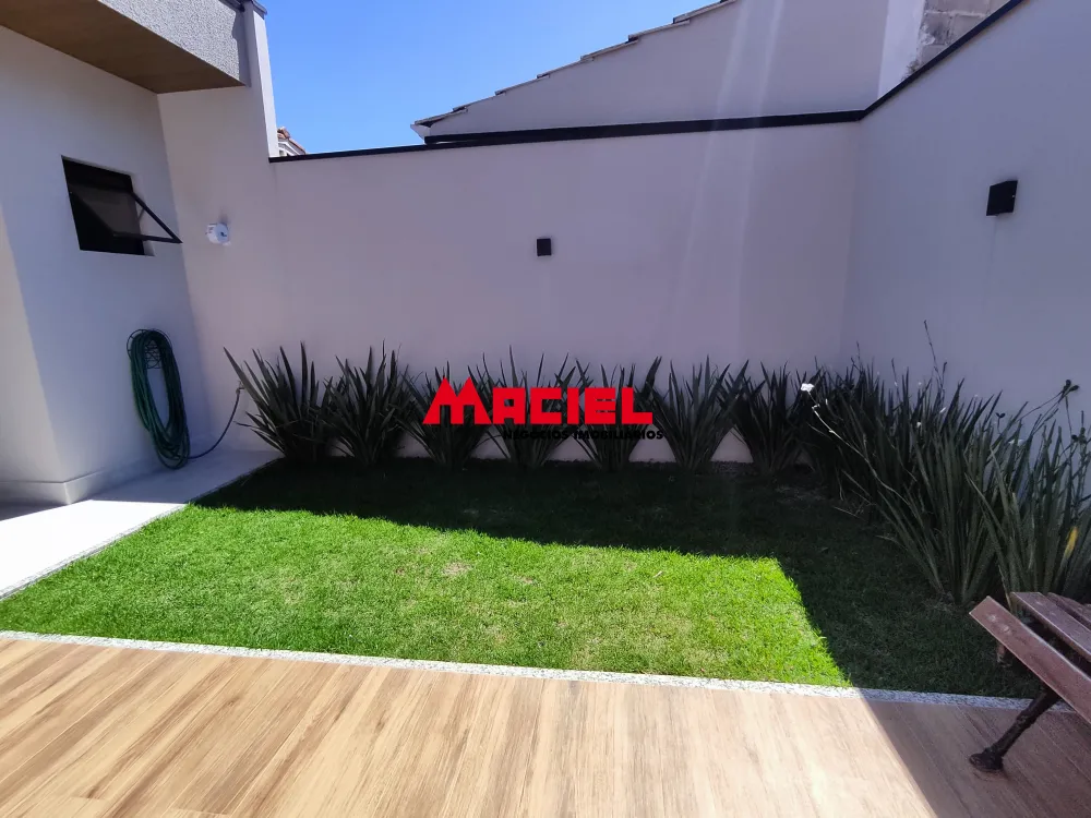 Comprar Casa / Padr&atilde;o em S&atilde;o Jos&eacute; dos Campos R$ 950.000,00 - Foto 18