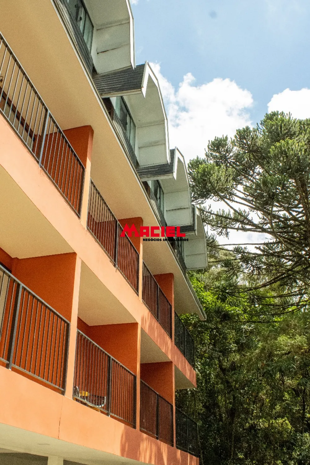 Comprar Comercial / Pr&eacute;dio em Campos do Jord&atilde;o R$ 4.000.000,00 - Foto 12