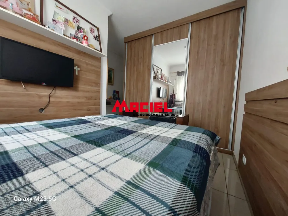 Comprar Casa / Sobrado em S&atilde;o Jos&eacute; dos Campos R$ 700.000,00 - Foto 3