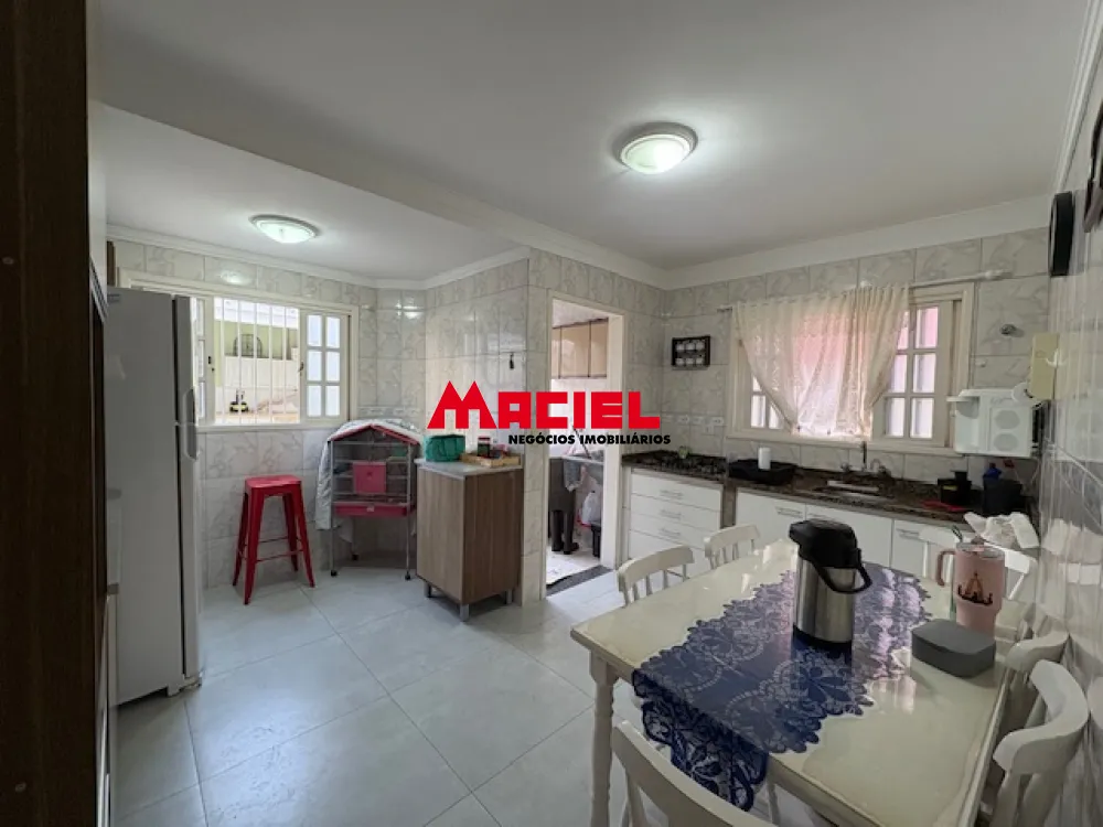 Comprar Casa / Sobrado em S&atilde;o Jos&eacute; dos Campos R$ 750.000,00 - Foto 7