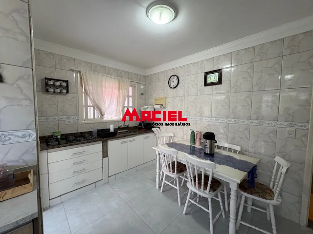 Comprar Casa / Sobrado em S&atilde;o Jos&eacute; dos Campos R$ 750.000,00 - Foto 8